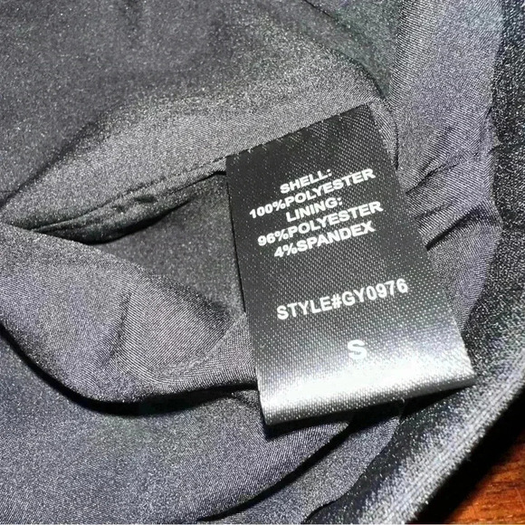 NWT! Impressions Say Less Dress In Black / Bubble Sleeves / Woman’s Small - Picture 15 of 15